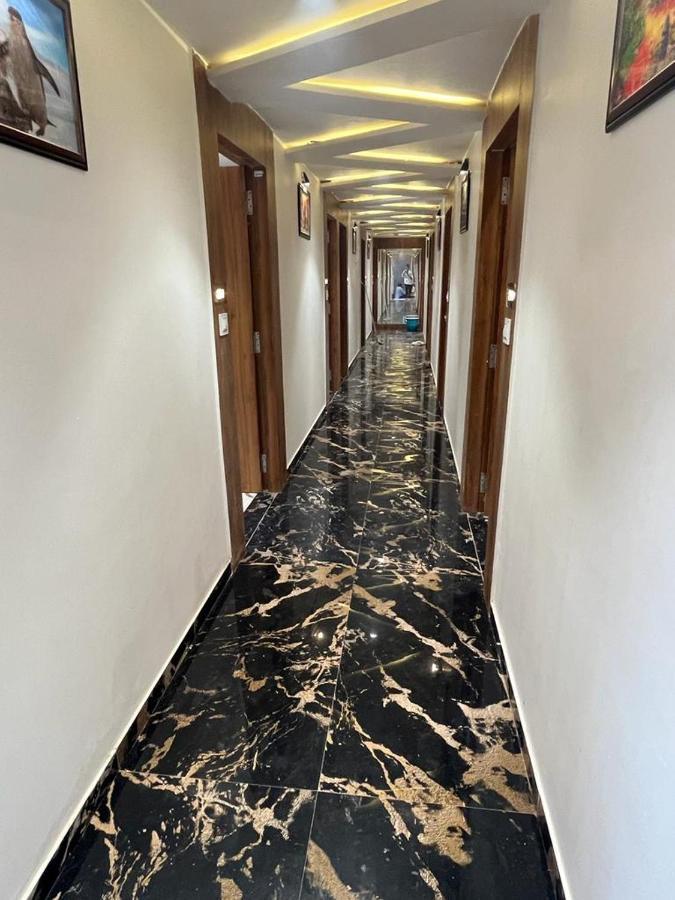 Hotel Palak Villa Ahmedabad Exterior photo