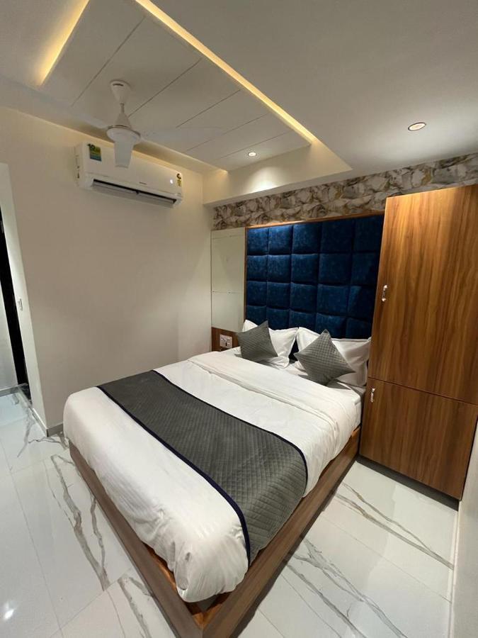 Hotel Palak Villa Ahmedabad Exterior photo